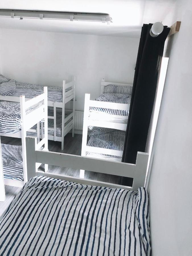 Lahinch -Beach -Surf- Hostel Buitenkant foto