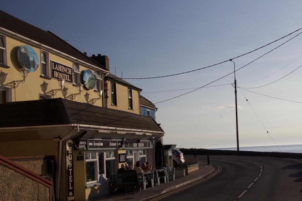 Lahinch -Beach -Surf- Hostel Buitenkant foto